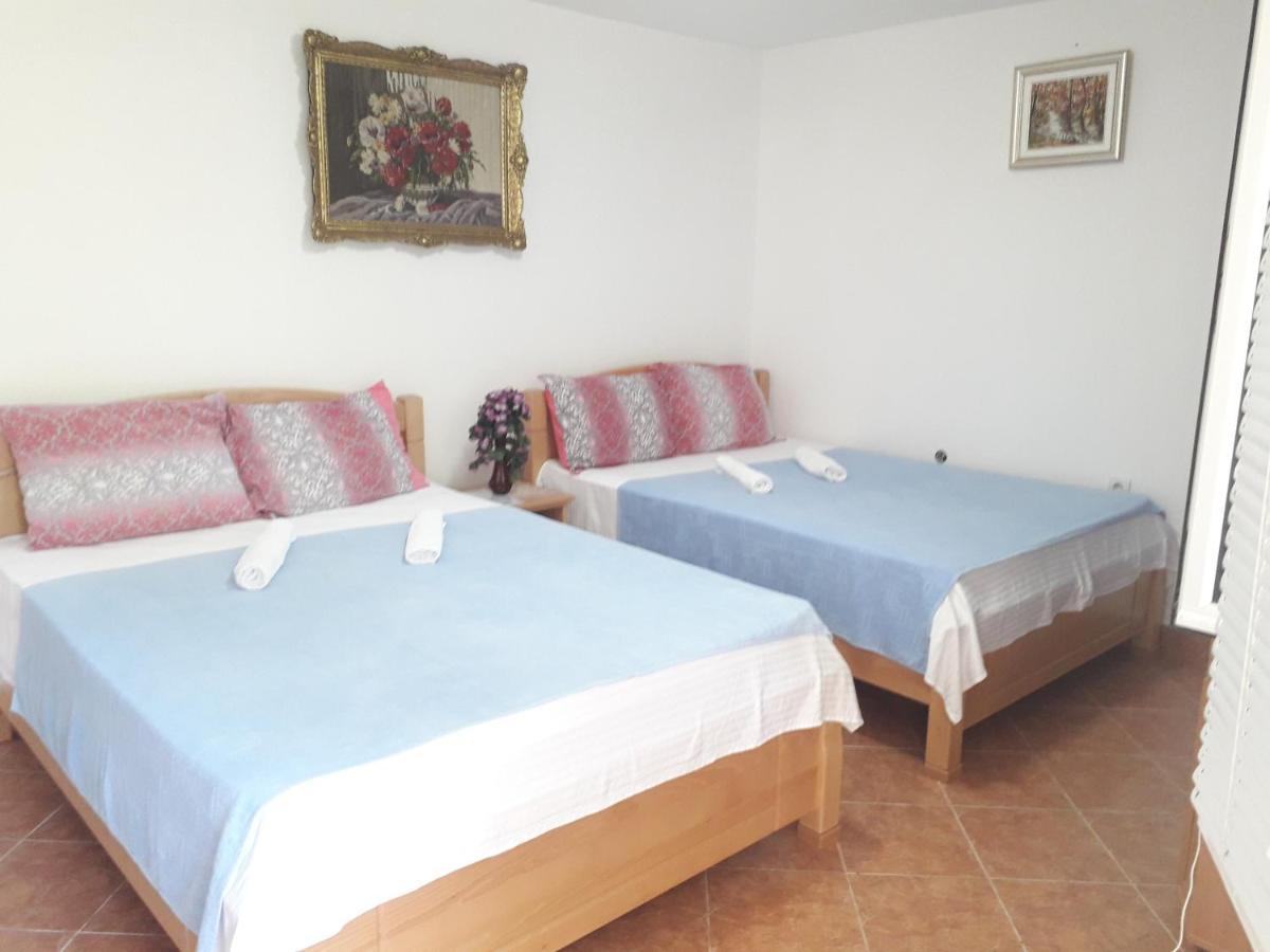 Apartments Petkovic Petrovac 외부 사진