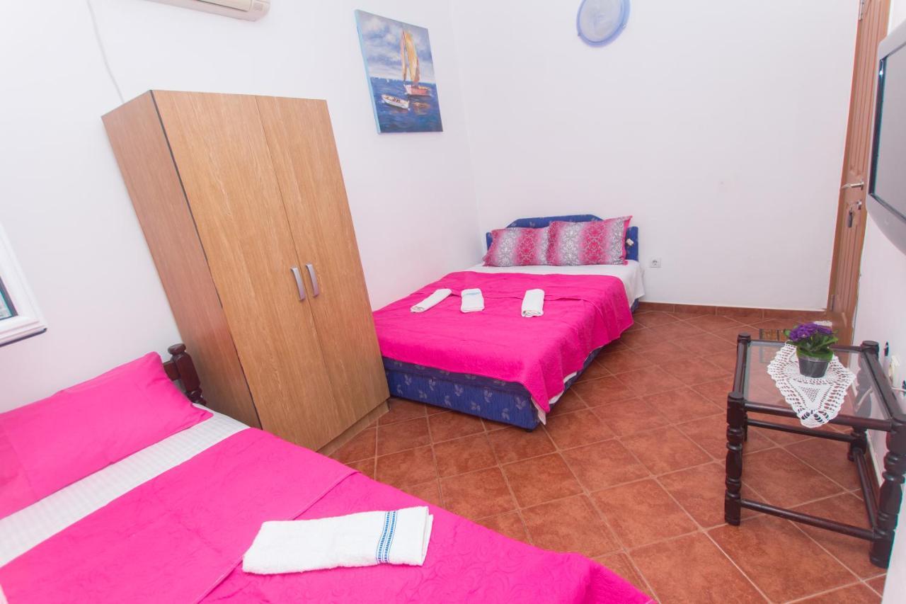 Apartments Petkovic Petrovac 외부 사진