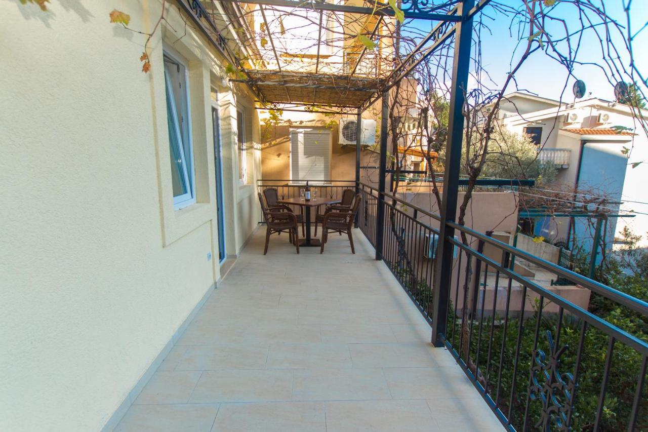 Apartments Petkovic Petrovac 외부 사진